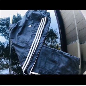 Adidas windpants  🔥🔥